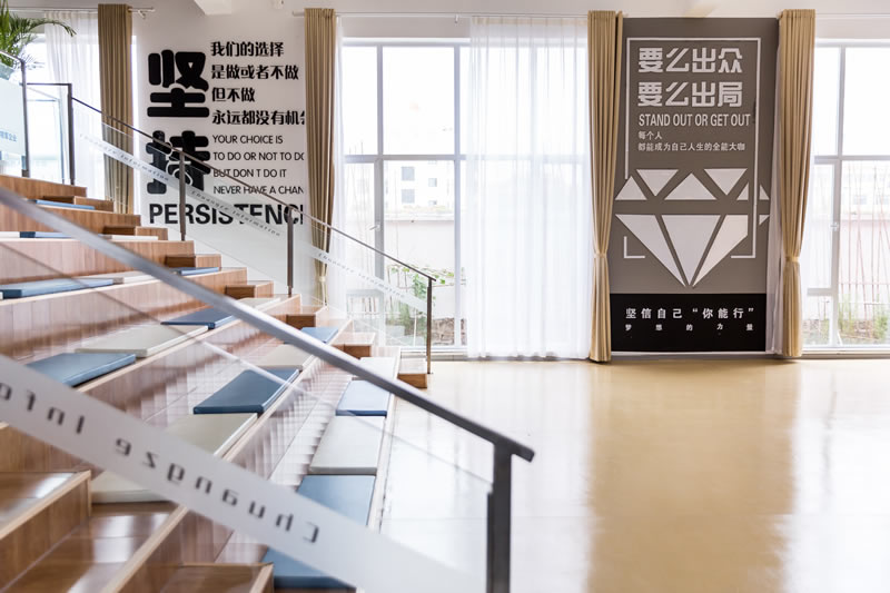 �������ܙC���˹����h�����Ļ���